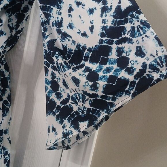 Charlotte Russe  blue white tie dye partial open back romper  Sz M NWOT - Picture 4 of 9